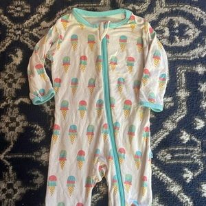 Kickee pants preemie coverall GUC